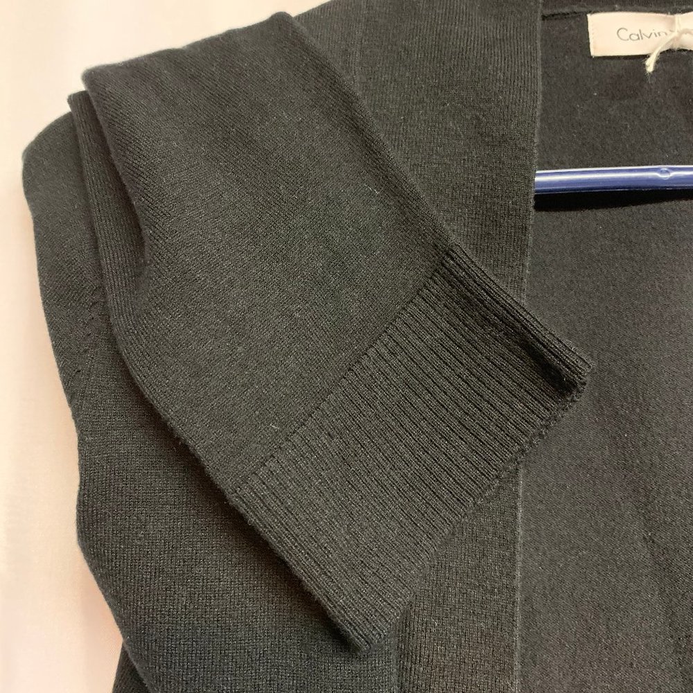 Calvin Klein Cropped Cardigan Sweater black M